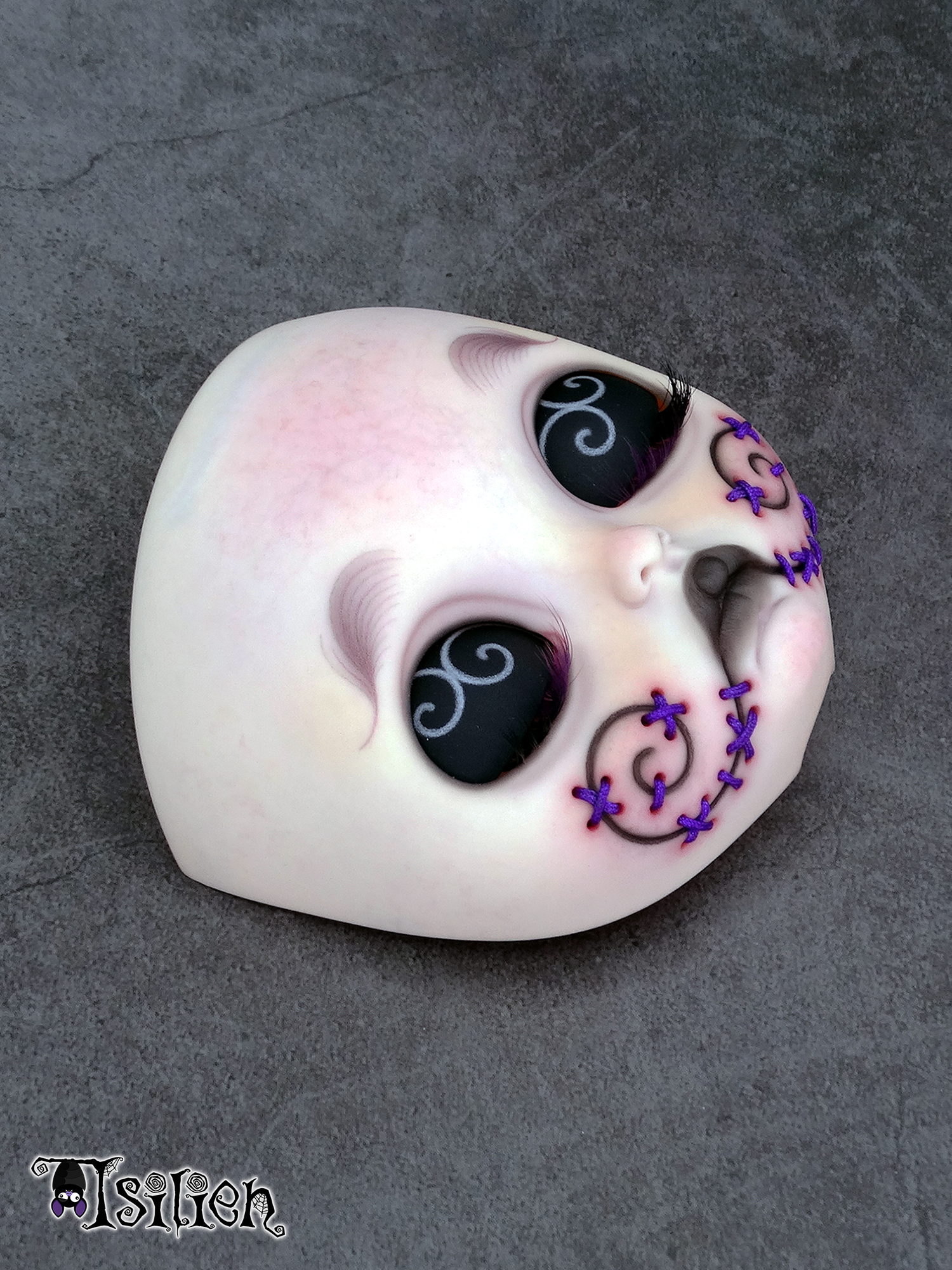 Shelby, muñeca Blythe custom terror gótica